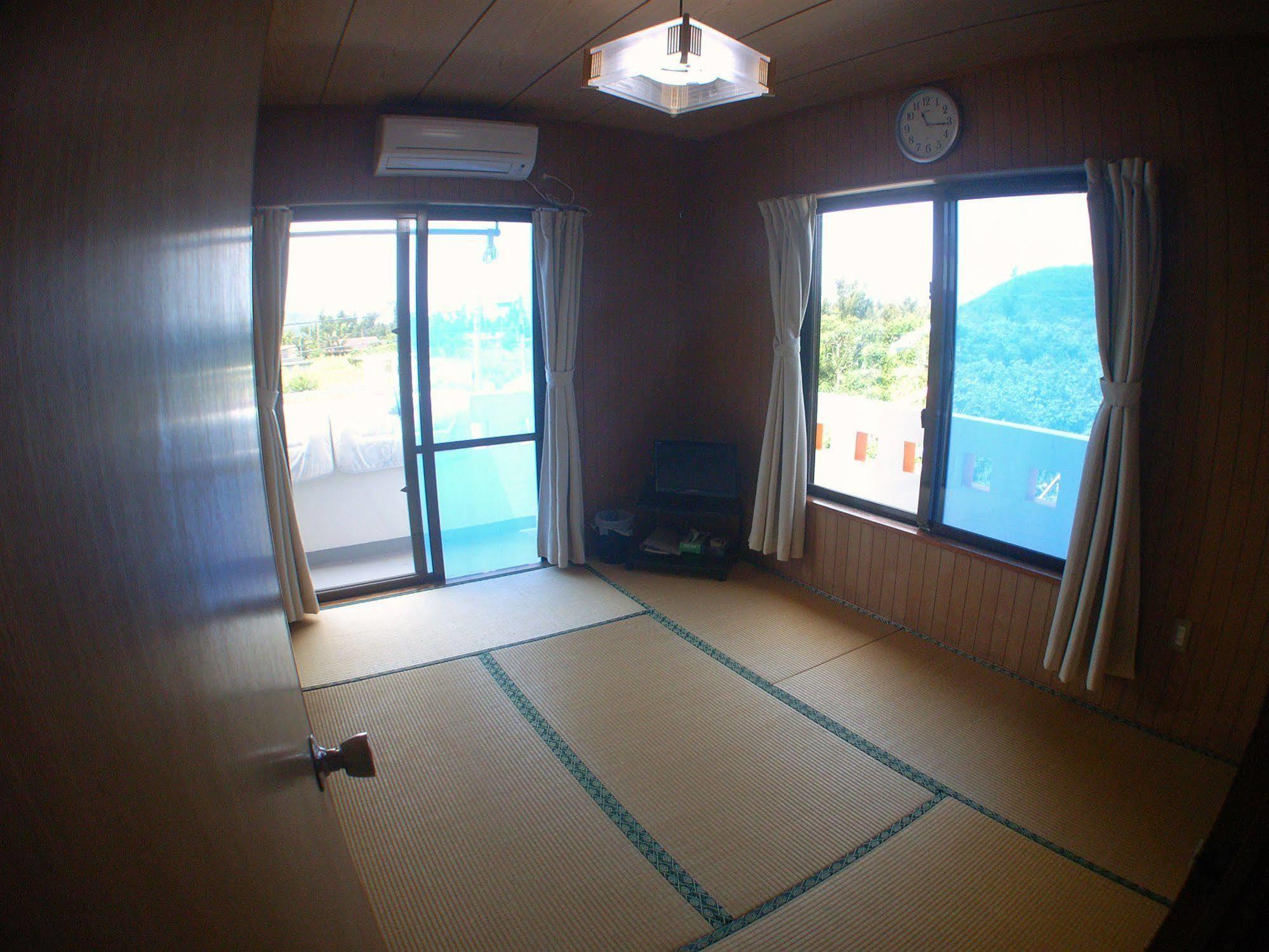 Minshuku Yadokari Hotel Zamami Luaran gambar