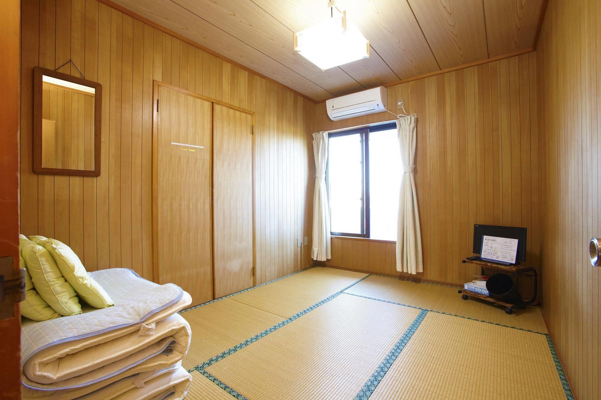 Minshuku Yadokari Hotel Zamami Luaran gambar