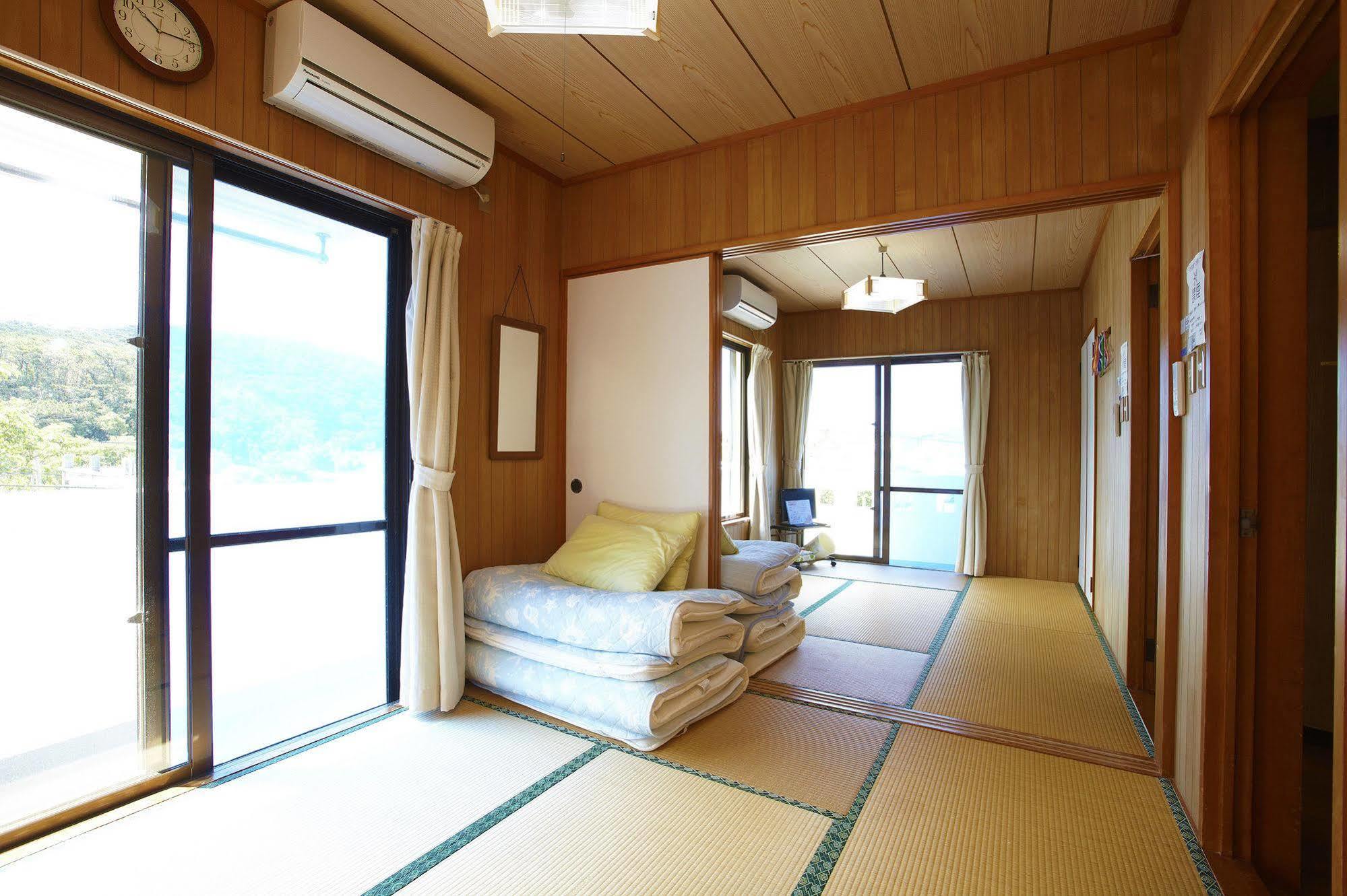 Minshuku Yadokari Hotel Zamami Luaran gambar